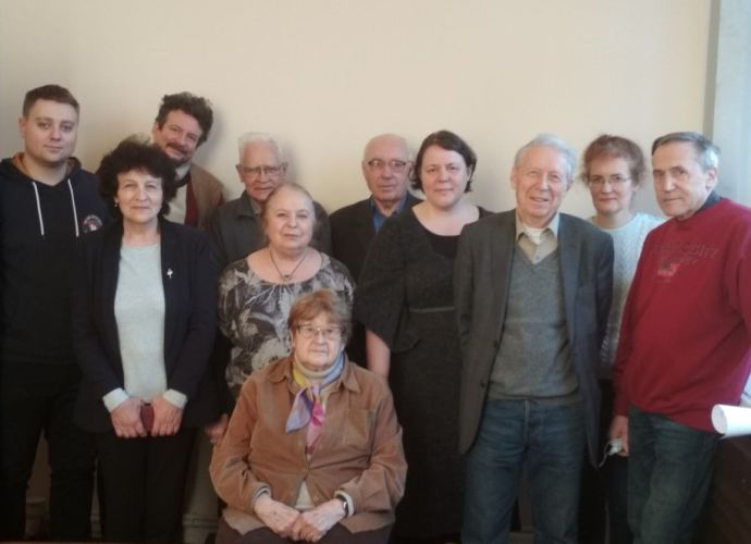 АО «НПО ГОИ им. С.И. Вавилова» поздравил Инну Михайловну Белоусову с юбилеем